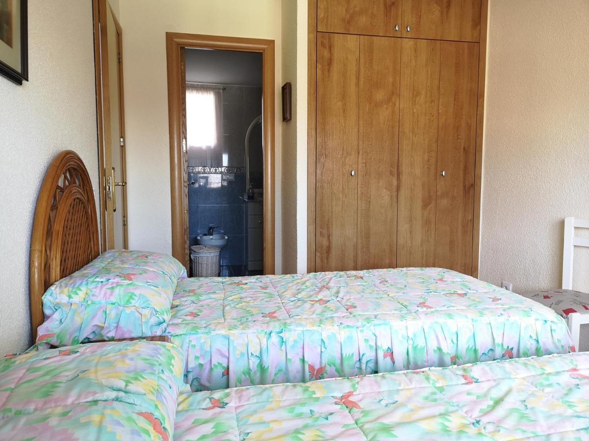 Apartamento A Pie De Playa-Edificio Bonaire ガンディア エクステリア 写真